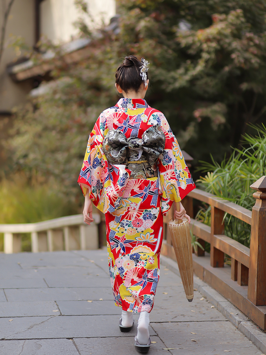 Japanese Women Formal Wear - Kimono traditionnel japonais pour femmes, rouge,