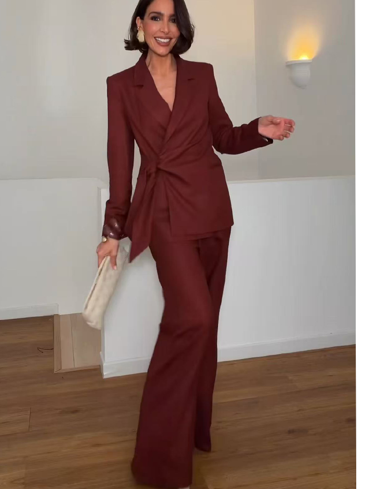 Costume de bureau élégant pour - Women Formal Wear Office avis et prix