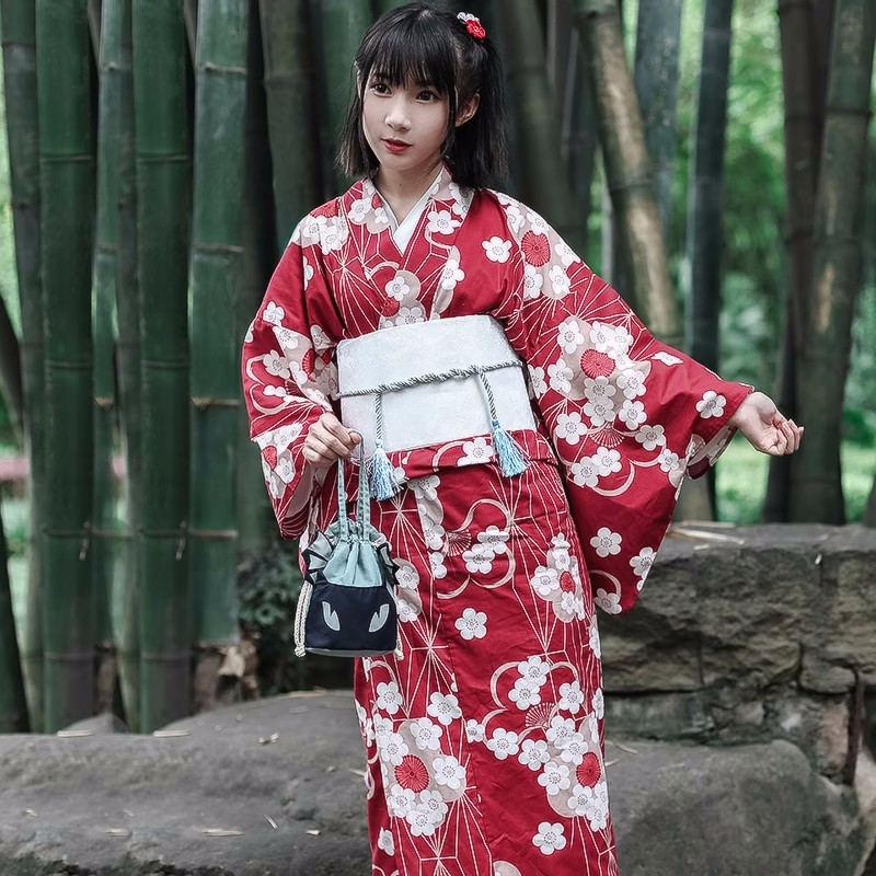 Kimono Yukata Japonais Rouge p - Japanese Women Formal Wear avis et prix