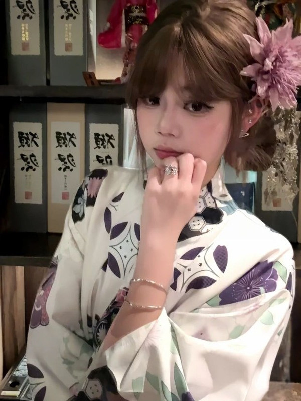 Kimono traditionnel violet pou - Japanese Women Formal Wear avis et prix